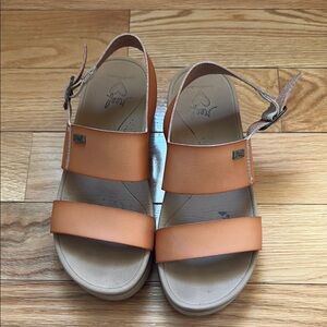 Reef Vista Hi Buckle Sandal